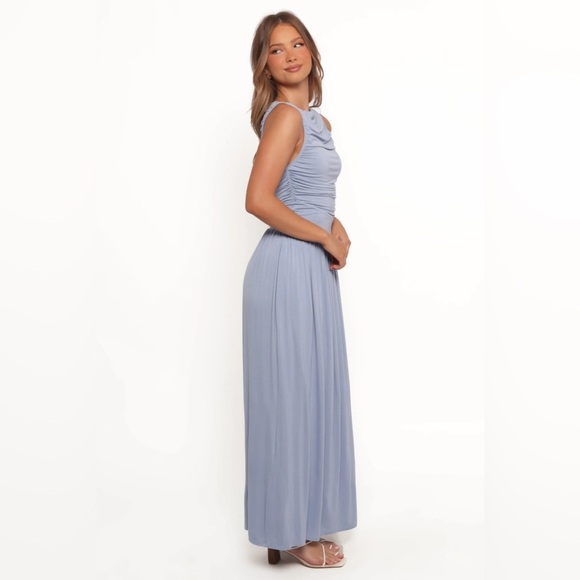 ✨ Petal & Pup Blue Shirley Maxi Dress – Size Small ✨ - Picture 5 of 11